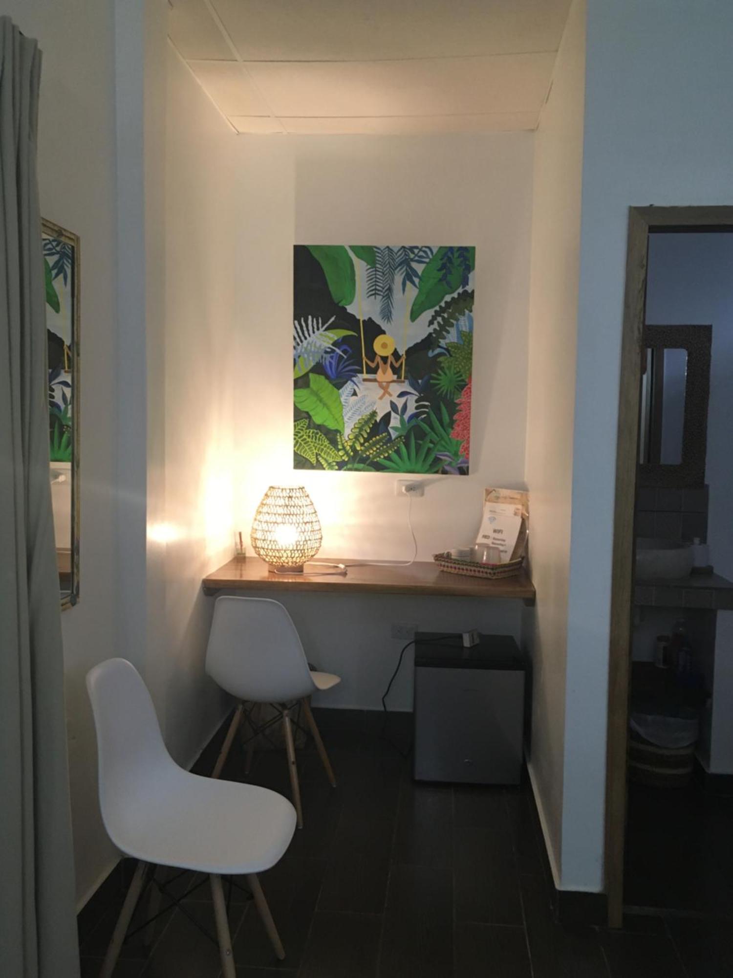 Hotel Casita Madame à Puerto López Extérieur photo