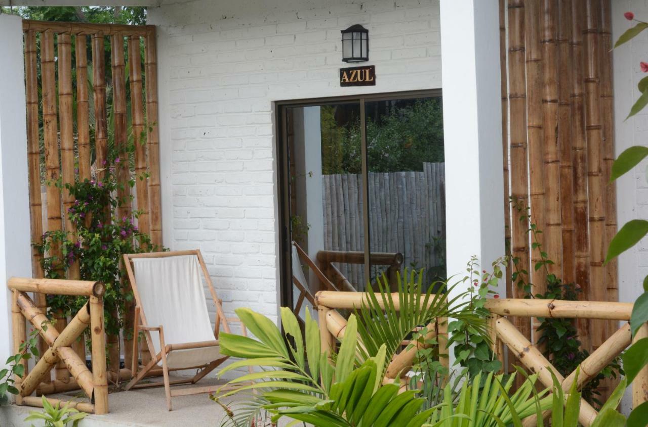 Hotel Casita Madame à Puerto López Extérieur photo